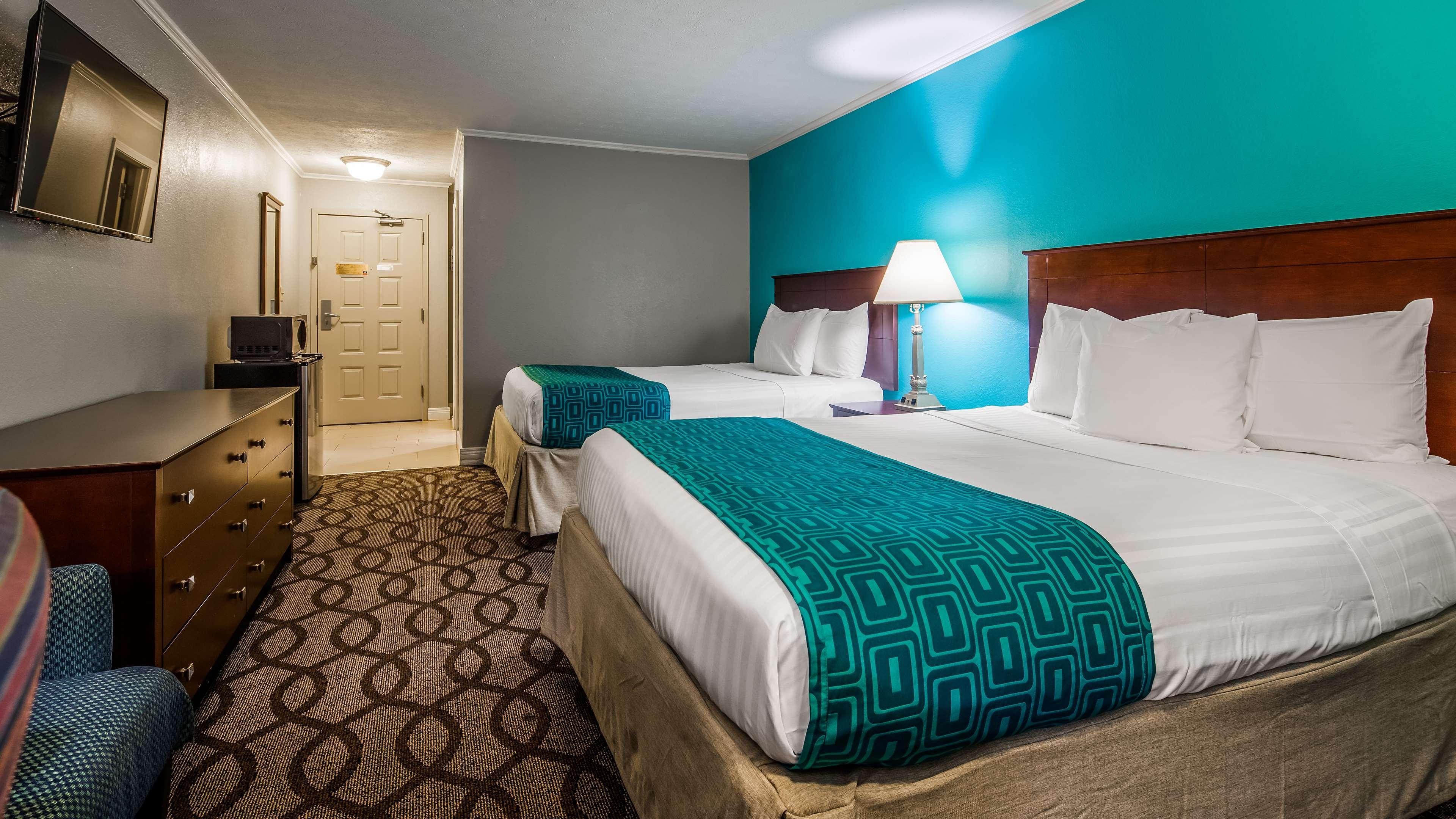 Red Roof Inn & Suites Lexington - Hamburg Екстер'єр фото