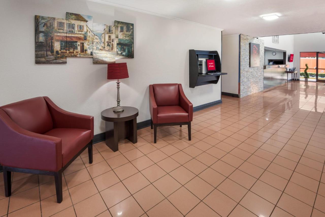 Red Roof Inn & Suites Lexington - Hamburg Екстер'єр фото