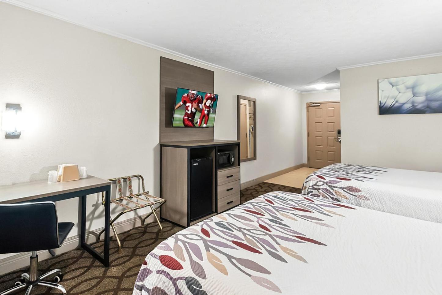 Red Roof Inn & Suites Lexington - Hamburg Екстер'єр фото